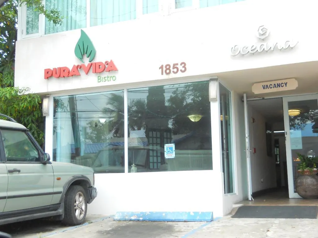 Ocean Park Studios 산후안 아파트
